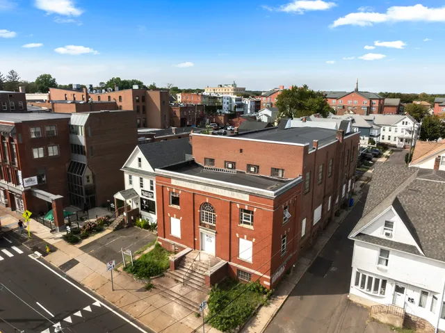 a picture of city view