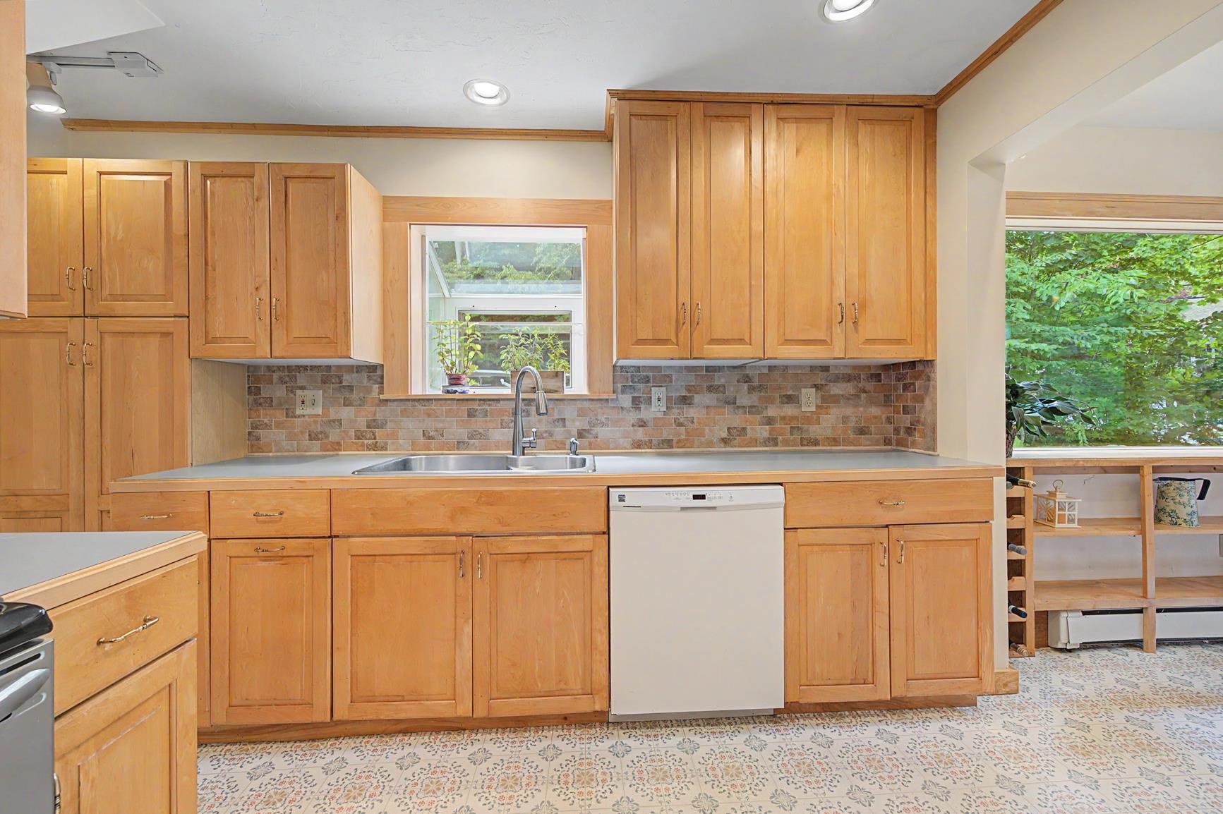 68 Mountain Road Newbury, NH 03255 - Photo 10 of 59 Gallery Image 10