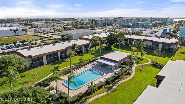 $1,700 | 201 St Lucie Lane, Unit 810, Cocoa Beach, FL 32931