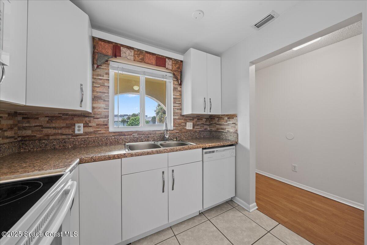 201 St Lucie Lane, Unit 810 Cocoa Beach, FL 32931 - Photo 6 of 27 07-untitled-6