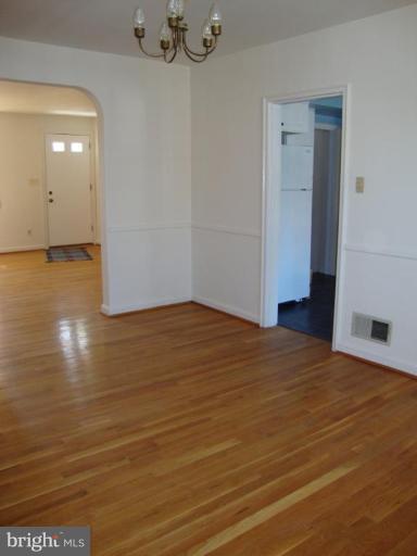5476 Addington Road Baltimore, MD 21207 - Photo 6 of 17 Dining Room #2