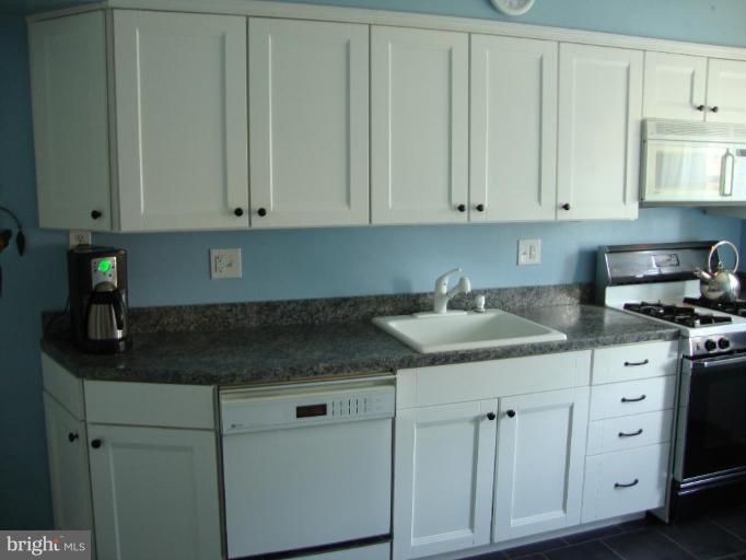 5476 Addington Road Baltimore, MD 21207 - Photo 8 of 17 Kitchen #2
