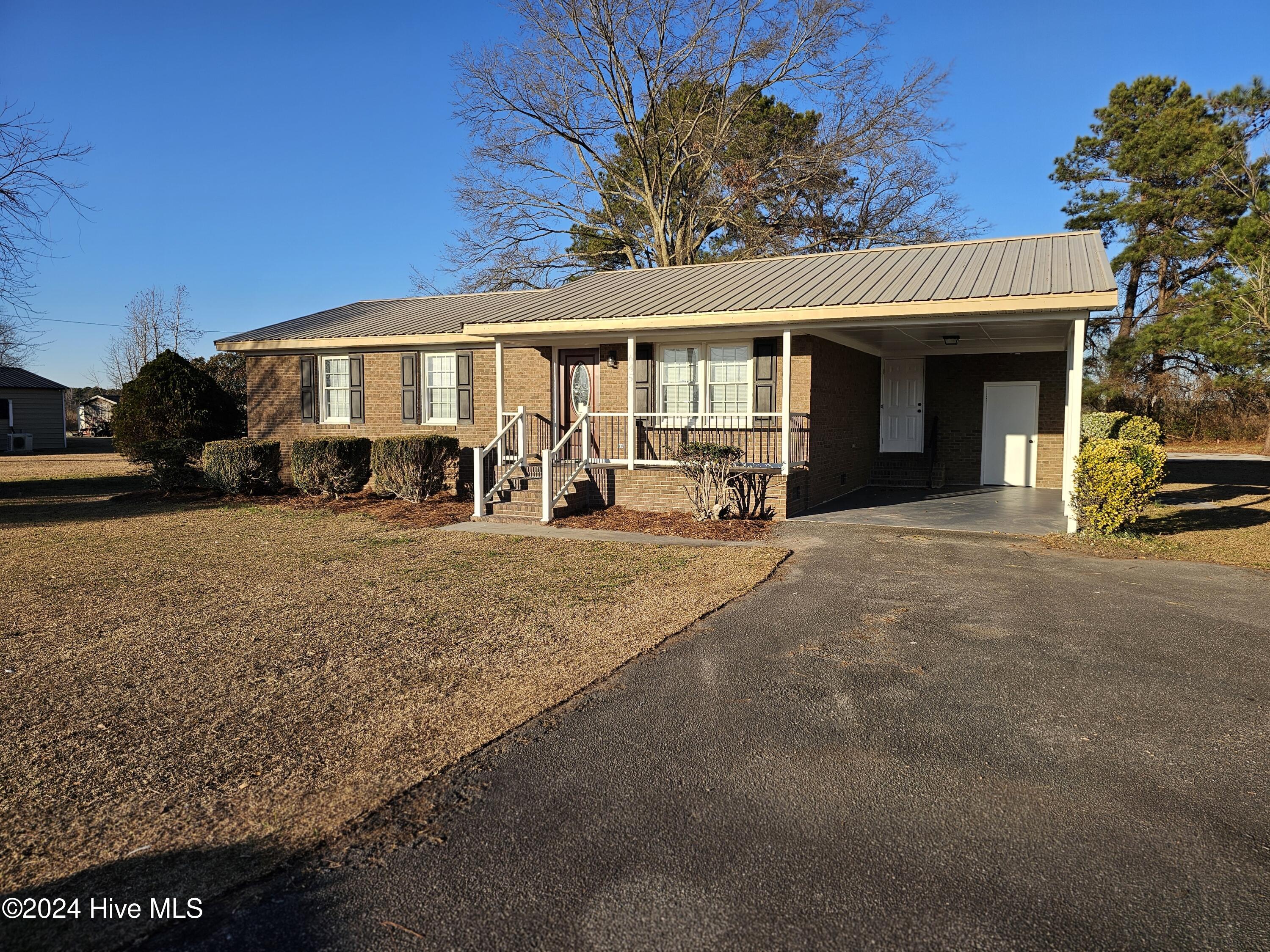 645 East Hanrahan Road Grifton, NC 28530 - Photo 2 of 37 1000051852