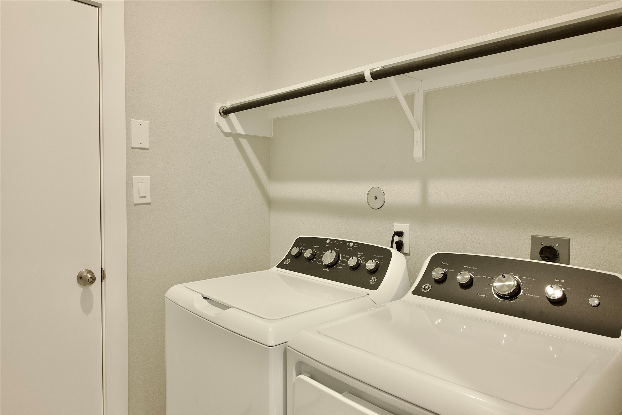 3207 Tilley Drive Rosenberg, TX 77471 - Photo 20 of 43 a close up view of washer and dryer