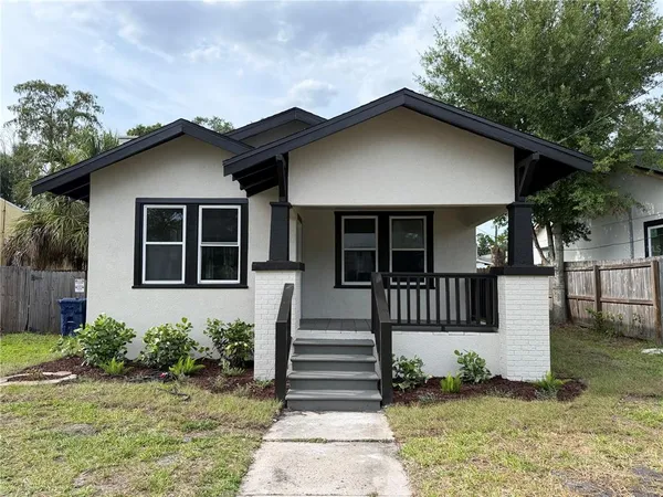 $2,850 | 919 West Plymouth Street, Tampa, FL 33603