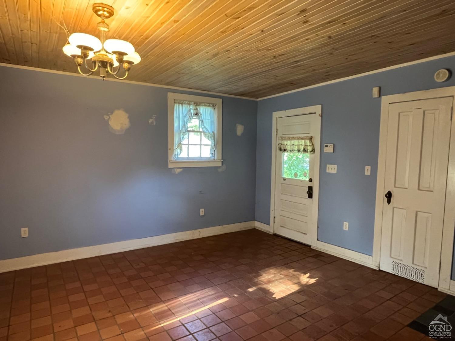 8176 Main Street Hunter, NY 12442 - Photo 9 of 20 Kitchen