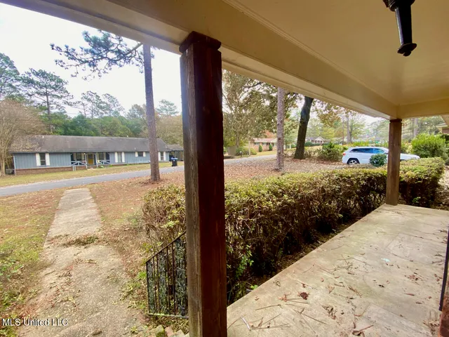 $266,000 | 121 Ridgecrest Street, Lucedale, MS 39452