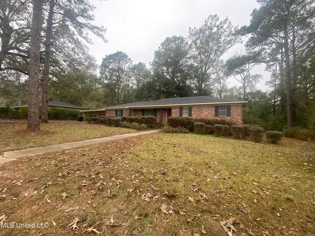 $266,000 | 121 Ridgecrest Street, Lucedale, MS 39452