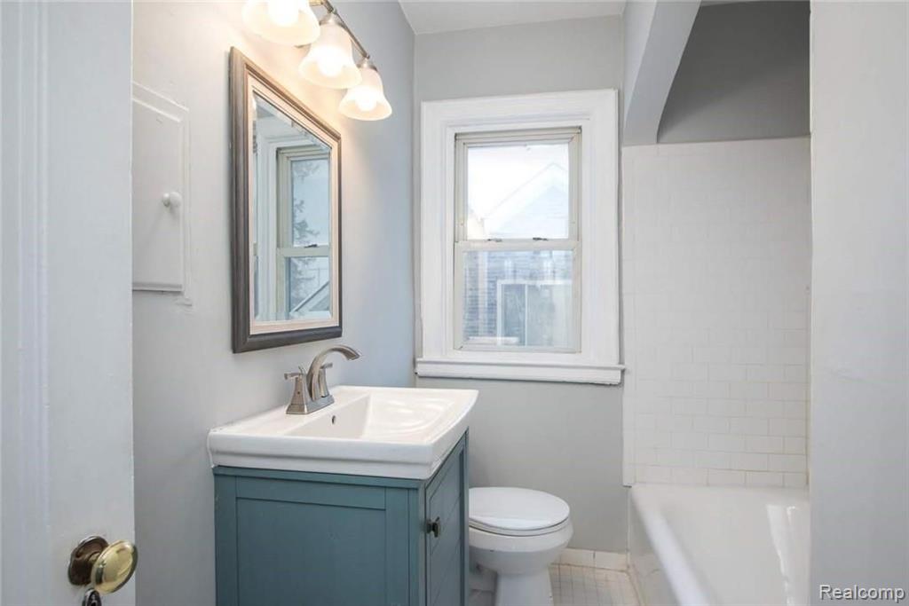 4145 Balfour Road Detroit, MI 48224 - Photo 16 of 21