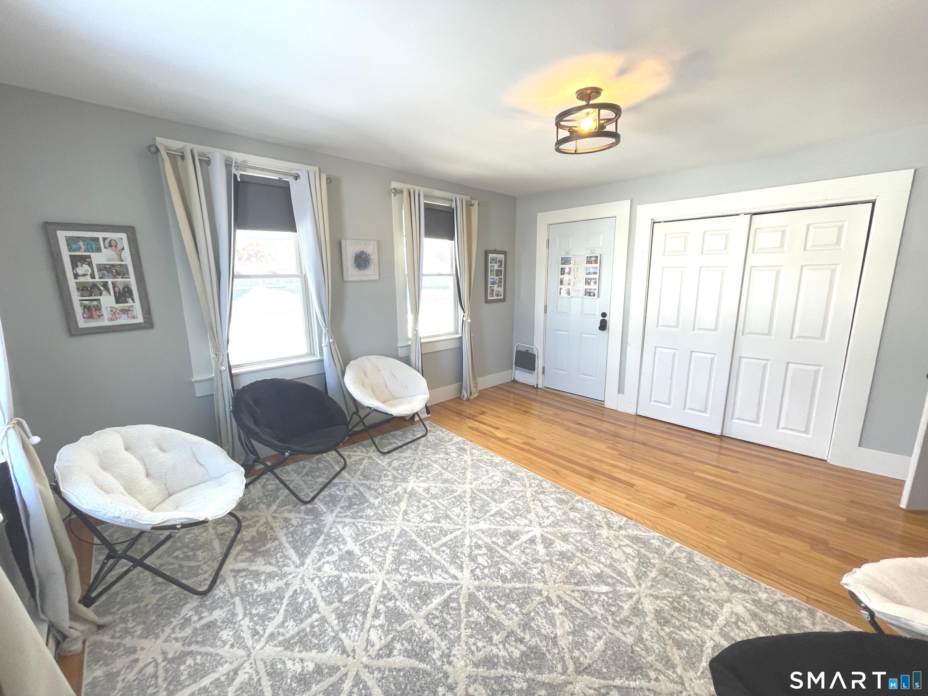 194 School Street, Unit 1 Putnam, CT 06260 - Photo 6 of 11