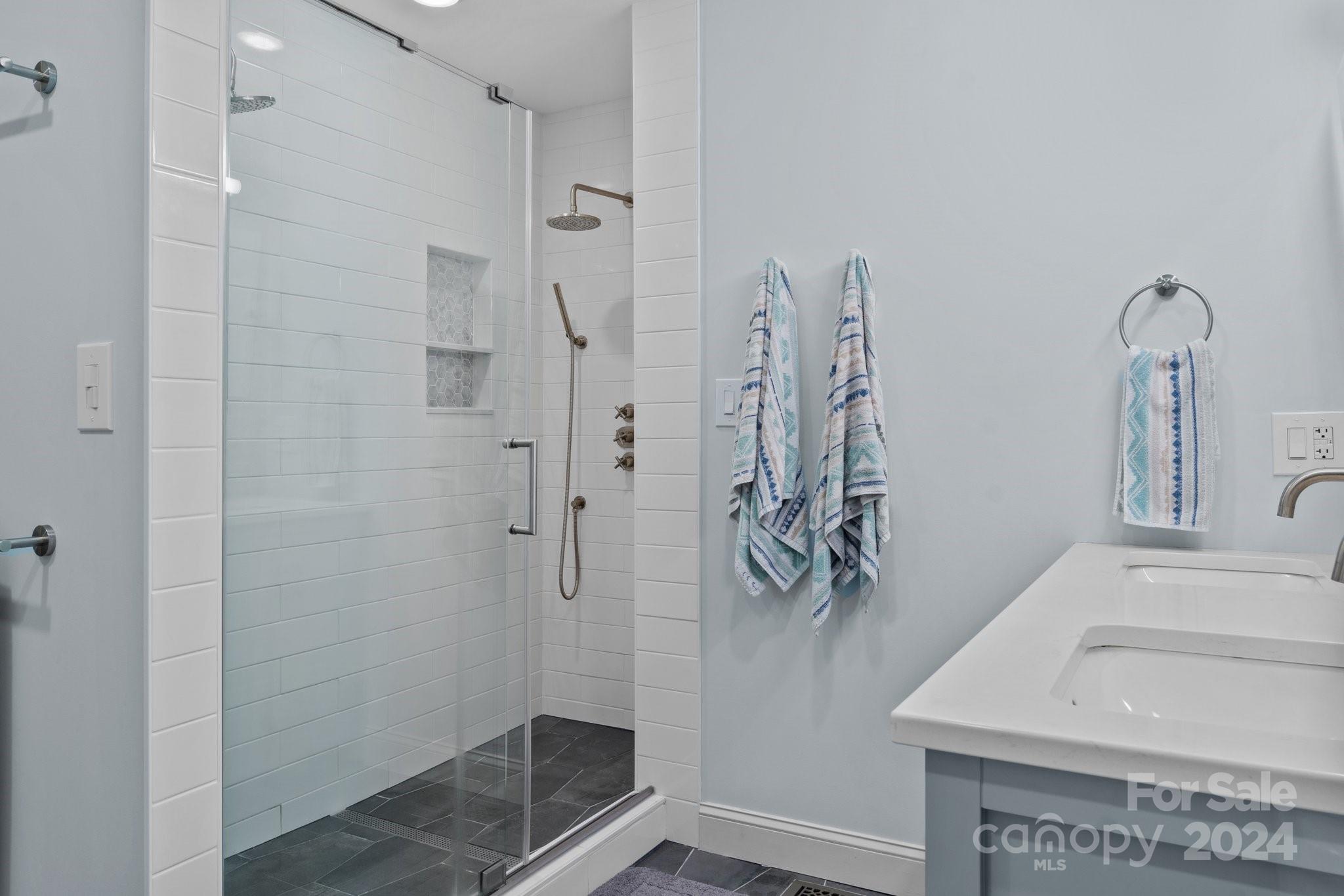11 Brookside Road Asheville, NC 28803 - Photo 34 of 48 Gallery Image 34