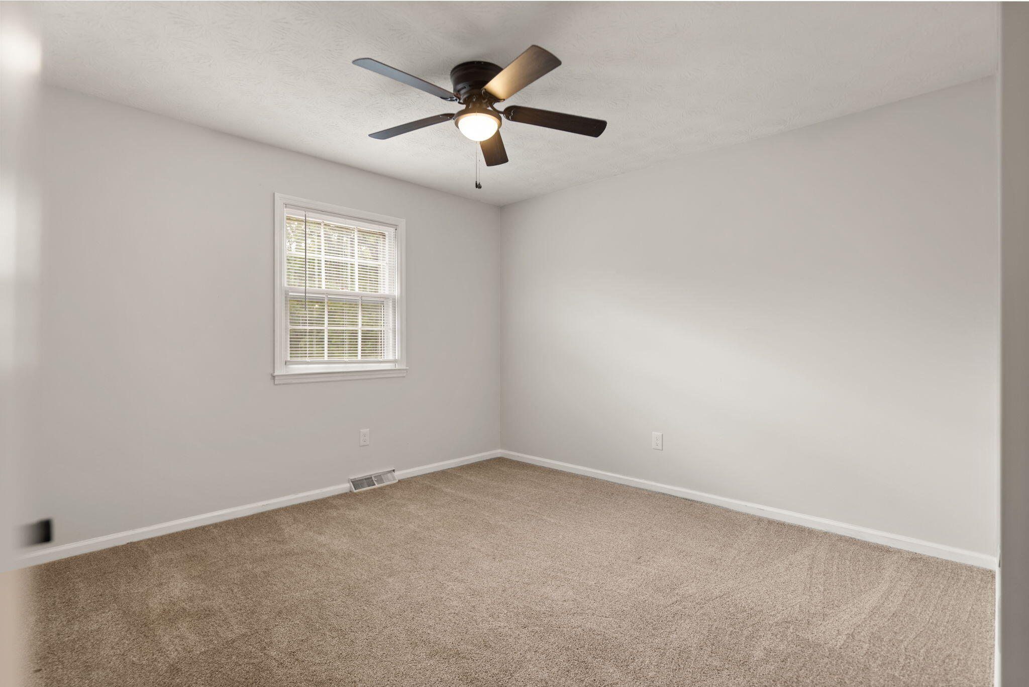 3090 Shakertown Road Danville, KY 40422 - Photo 16 of 40 36-web-or-mls-118A5067