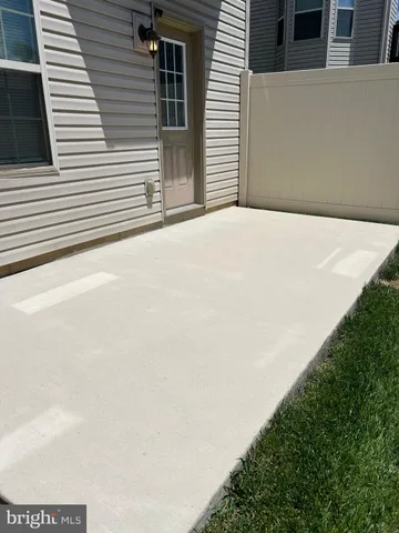 a view of a backyard of the house