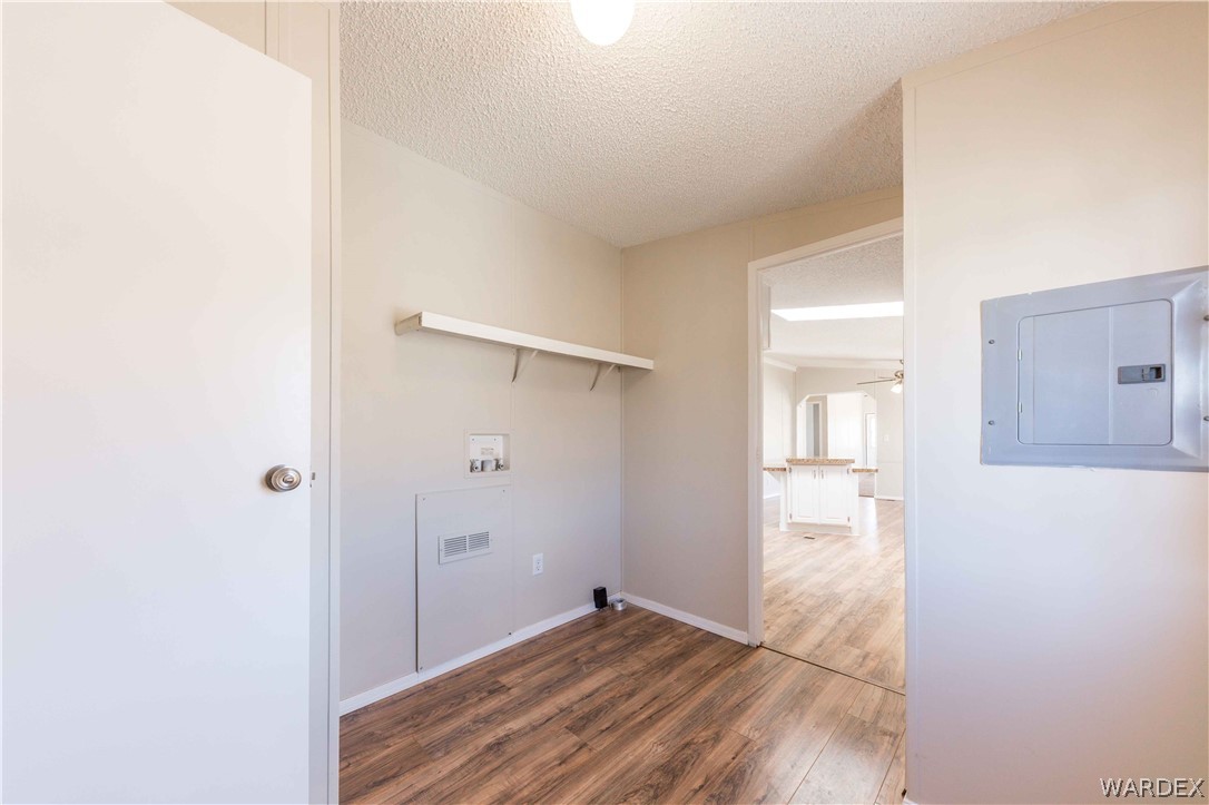 202 South Hope Road Golden Valley, AZ 86413 - Photo 11 of 50