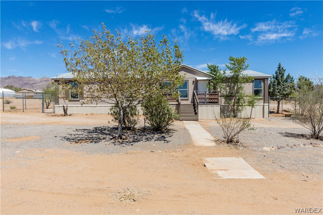 202 South Hope Road Golden Valley, AZ 86413 - Photo 25 of 50