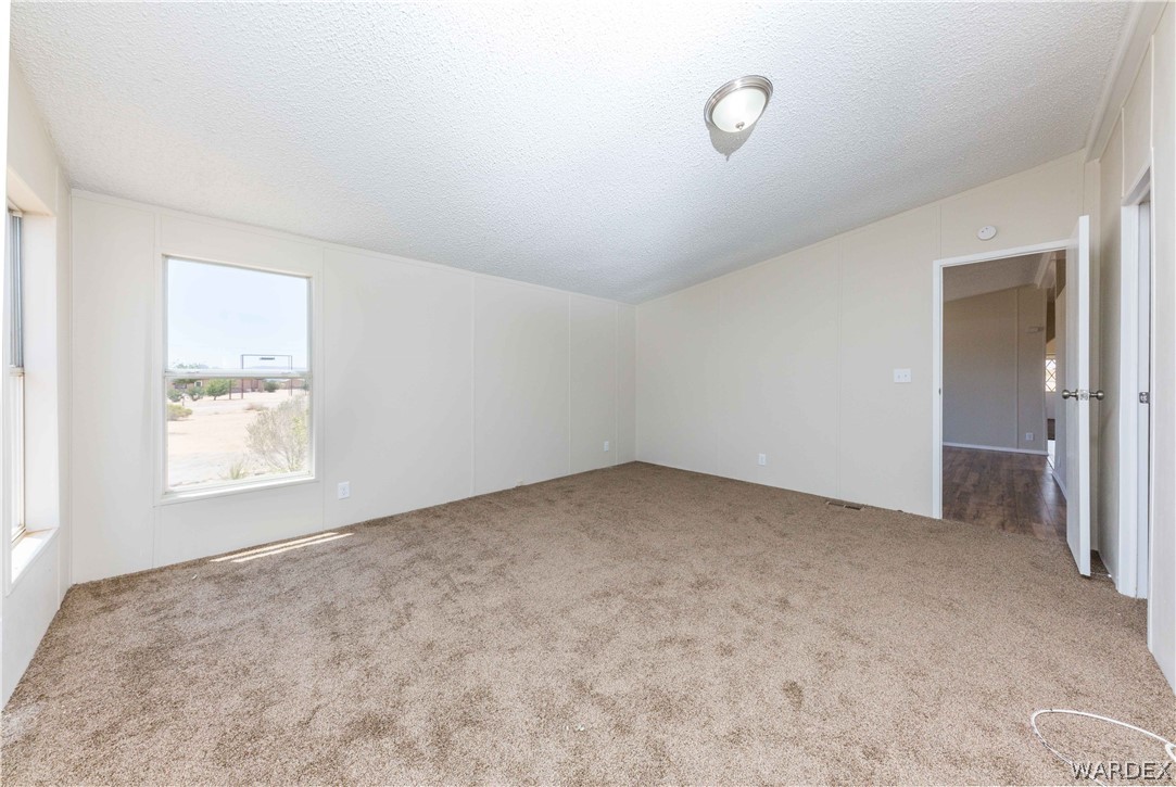 202 South Hope Road Golden Valley, AZ 86413 - Photo 44 of 50