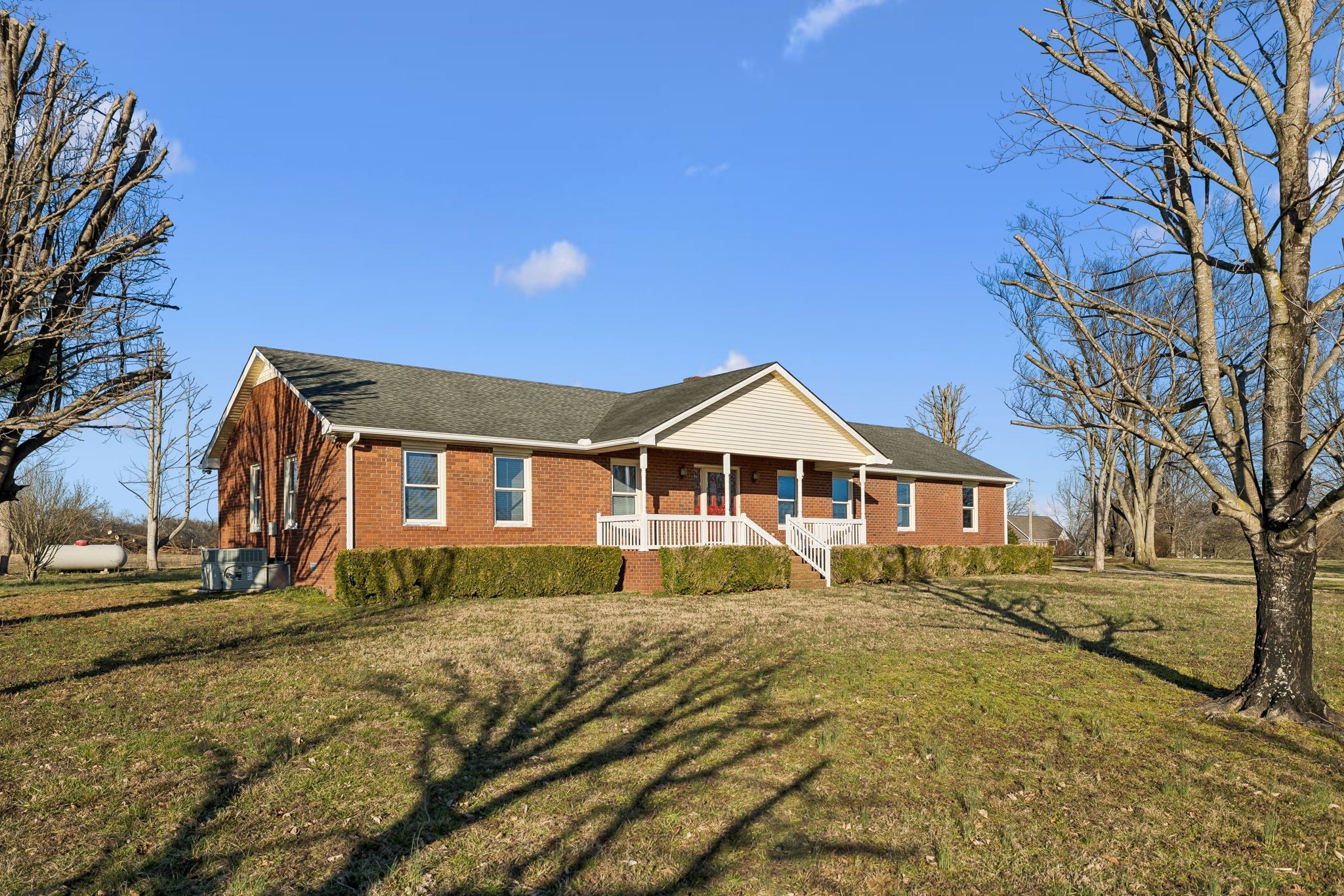 353 Branham Mill Road Gallatin, TN 37066 - Photo 3 of 41