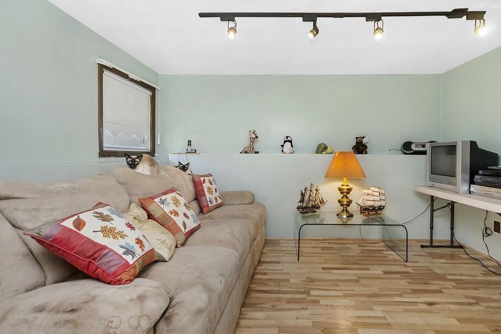 38 Heritage Road Billerica, MA 01821 - Photo 27 of 34