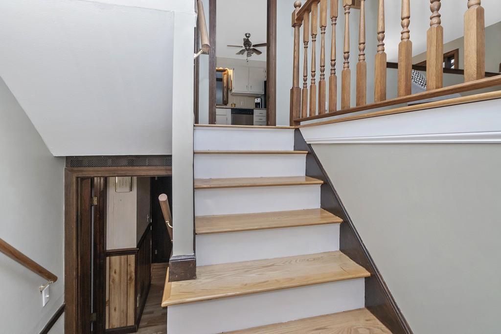 38 Heritage Road Billerica, MA 01821 - Photo 3 of 34