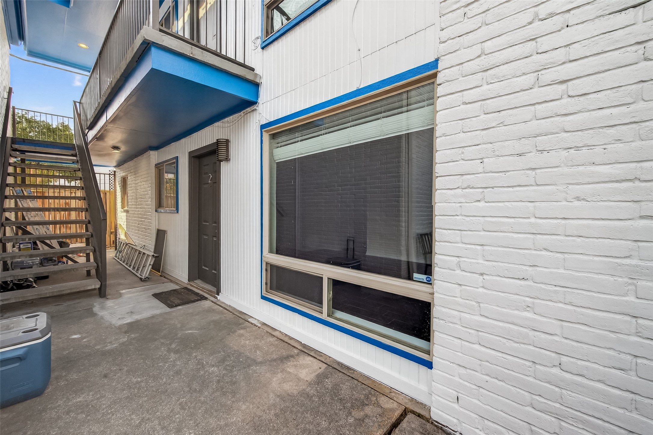 2020 Huldy Street, Unit 2 Houston, TX 77019 - Photo 6 of 34 a view of outdoor space and barbecue area