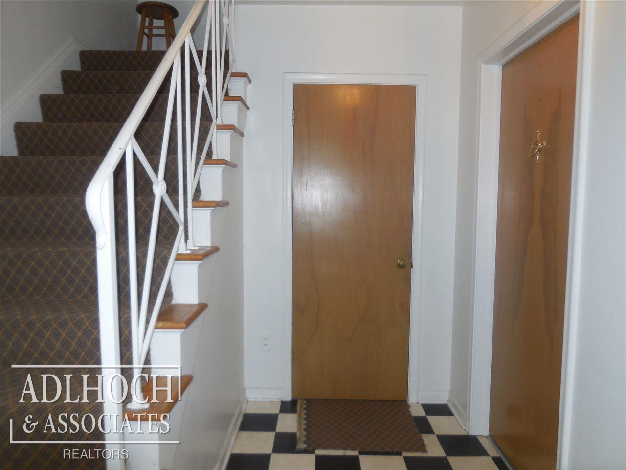 924 Trombley Road Grosse Pointe, MI 48230 - Photo 12 of 19