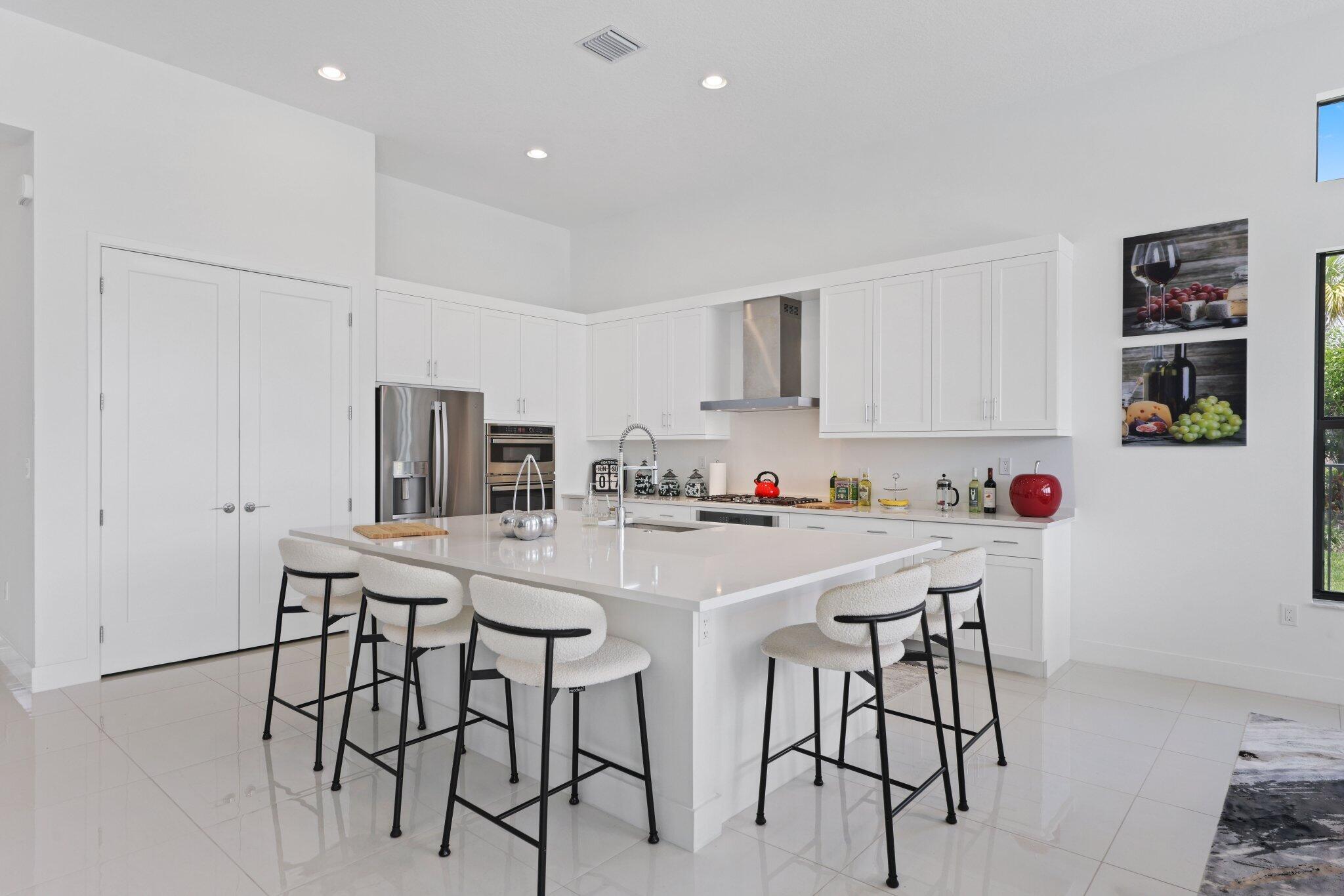 20018 Cabot Clfs Court Boca Raton, FL 33434 - Photo 16 of 70 kitchen 2