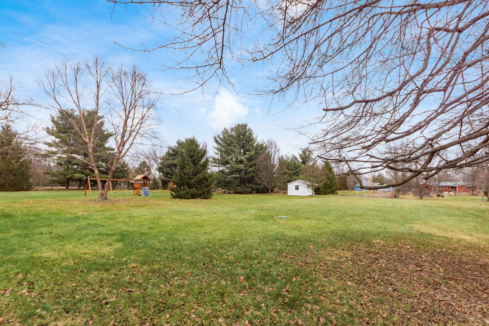 270 West Orange Road Delaware, OH 43015 - Photo 25 of 34 029_ee0c649_M 270 W Orange054