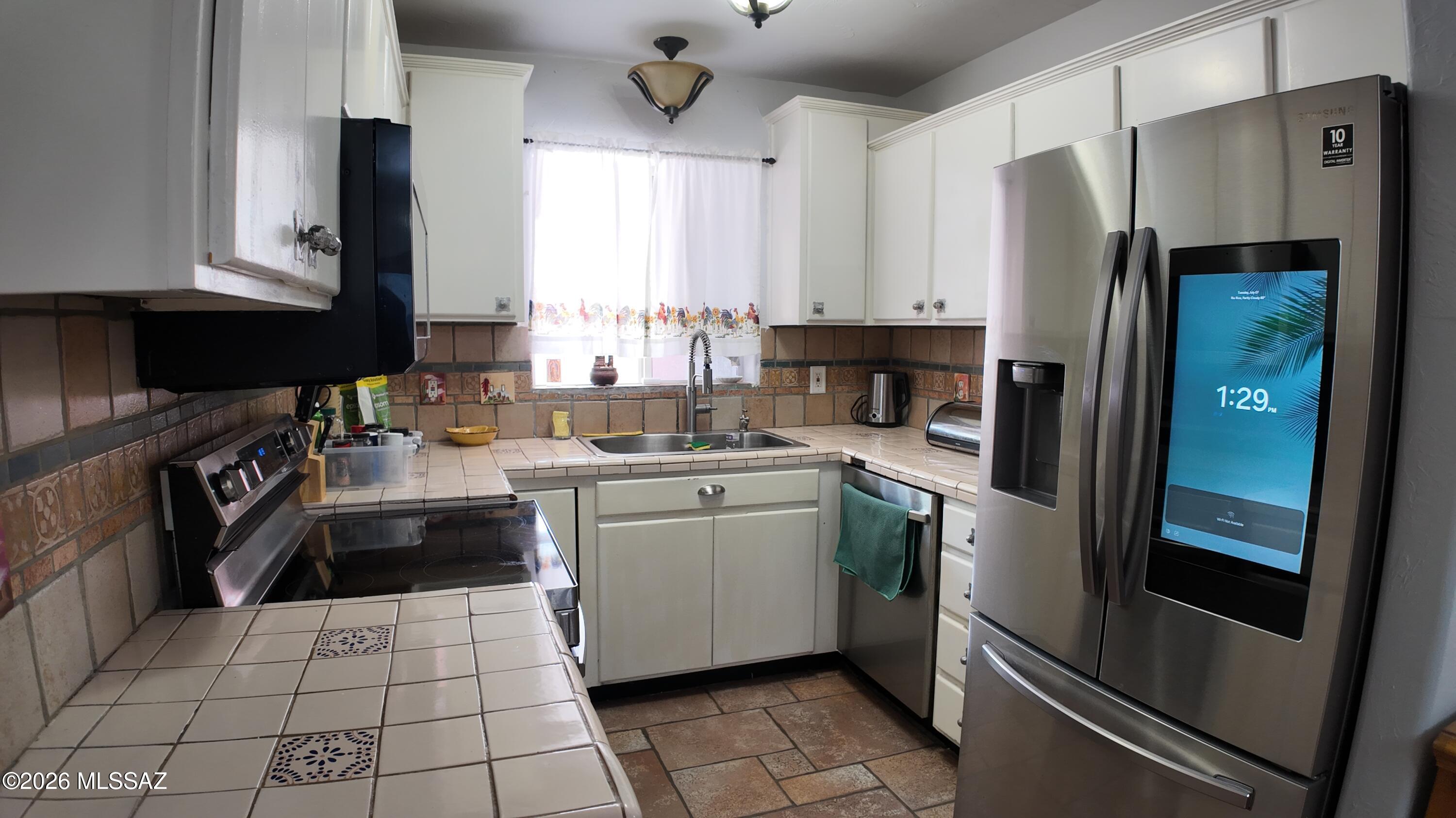 188 Calle Pulpo Rio Rico, AZ 85648 - Photo 18 of 49 DJI_20260707135341_0724_D