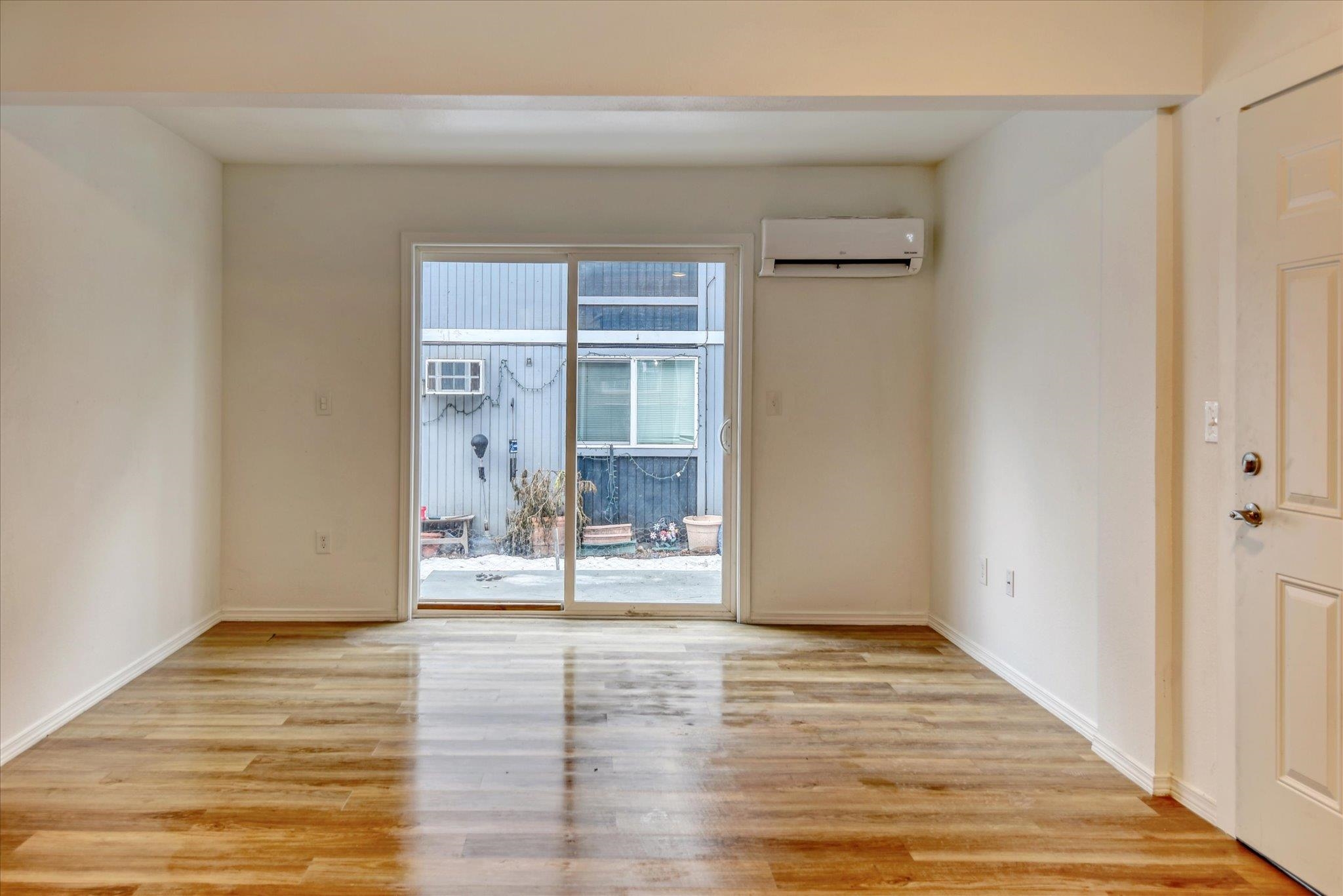 3002 North Crestline Street Spokane, WA 99207 - Photo 11 of 38