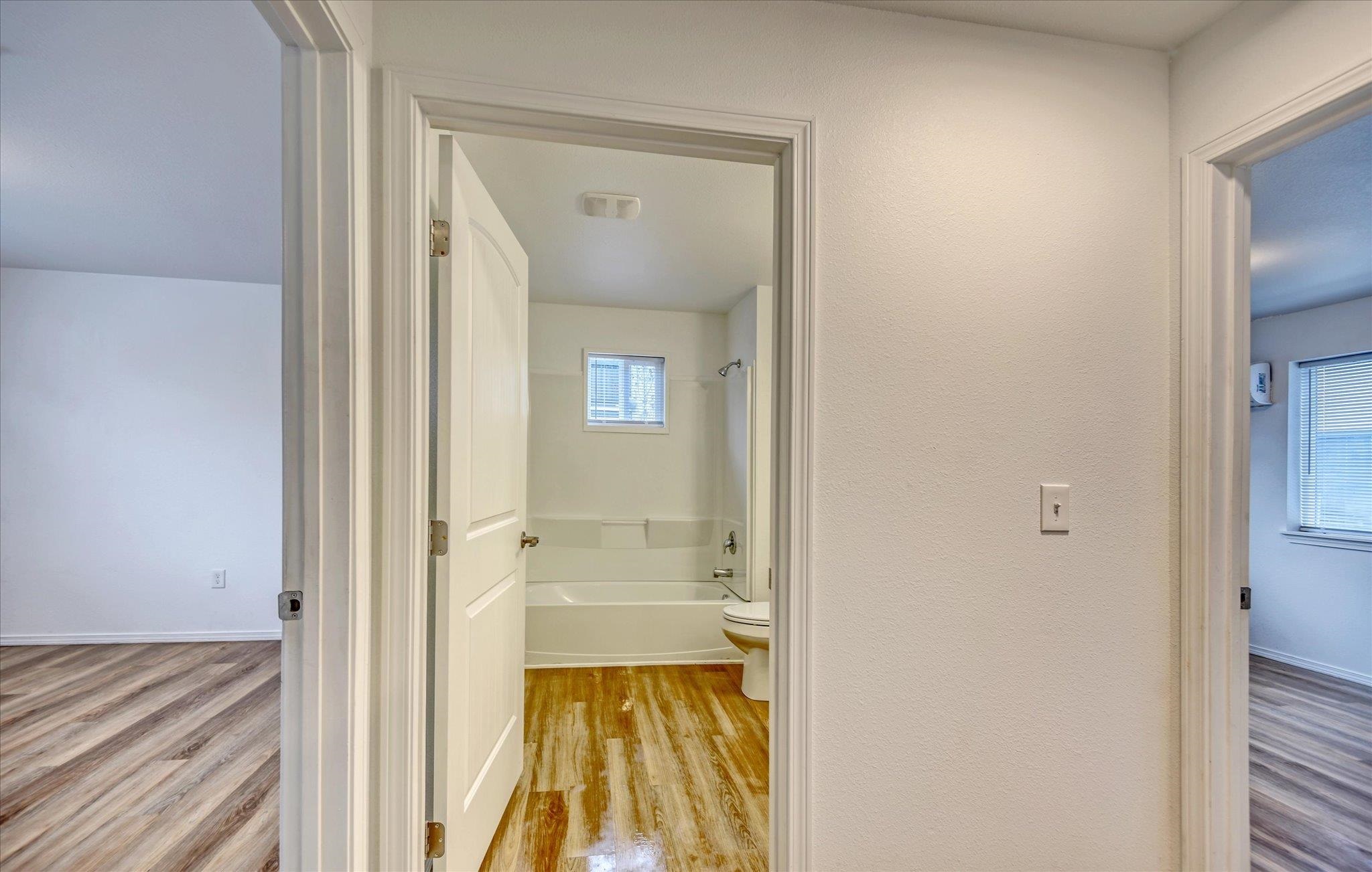 3002 North Crestline Street Spokane, WA 99207 - Photo 16 of 38