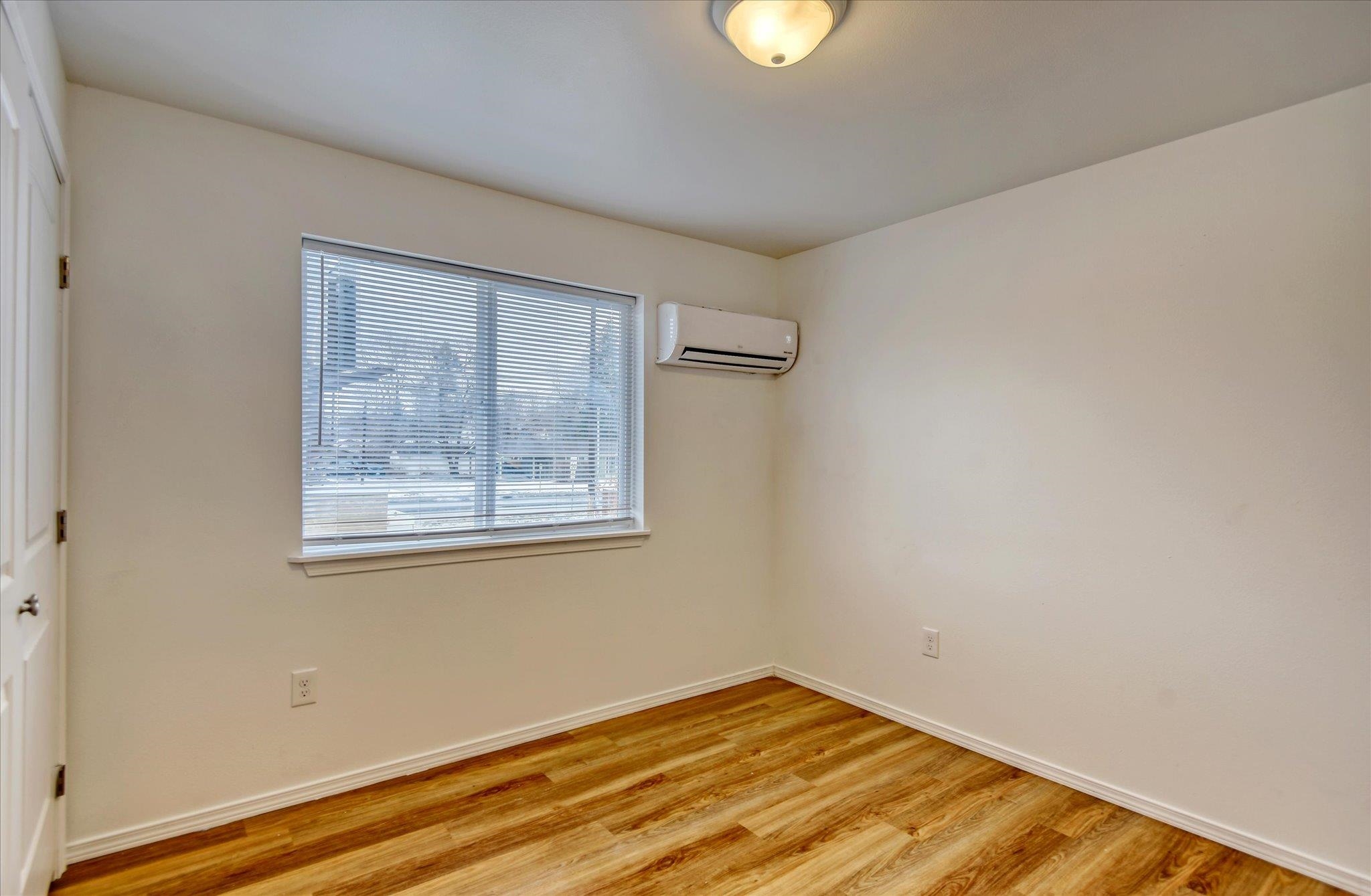 3002 North Crestline Street Spokane, WA 99207 - Photo 31 of 38