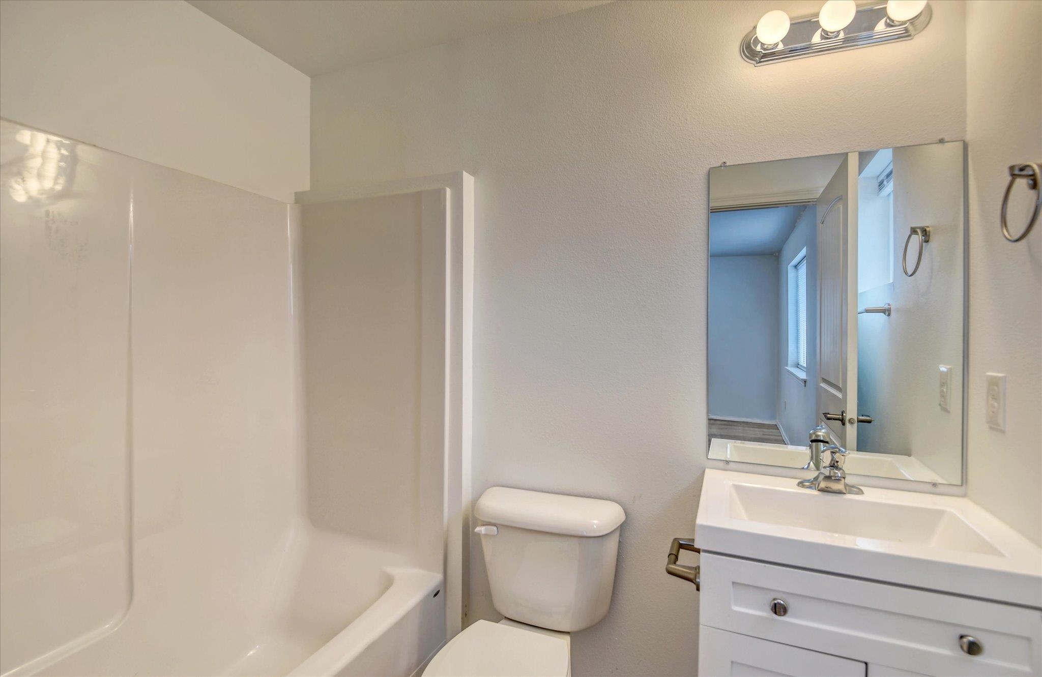 3002 North Crestline Street Spokane, WA 99207 - Photo 35 of 38