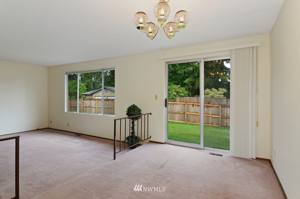 14013 Southeast 194th Street Renton, WA 98058 - Photo 5 of 19 Gallery Image 5