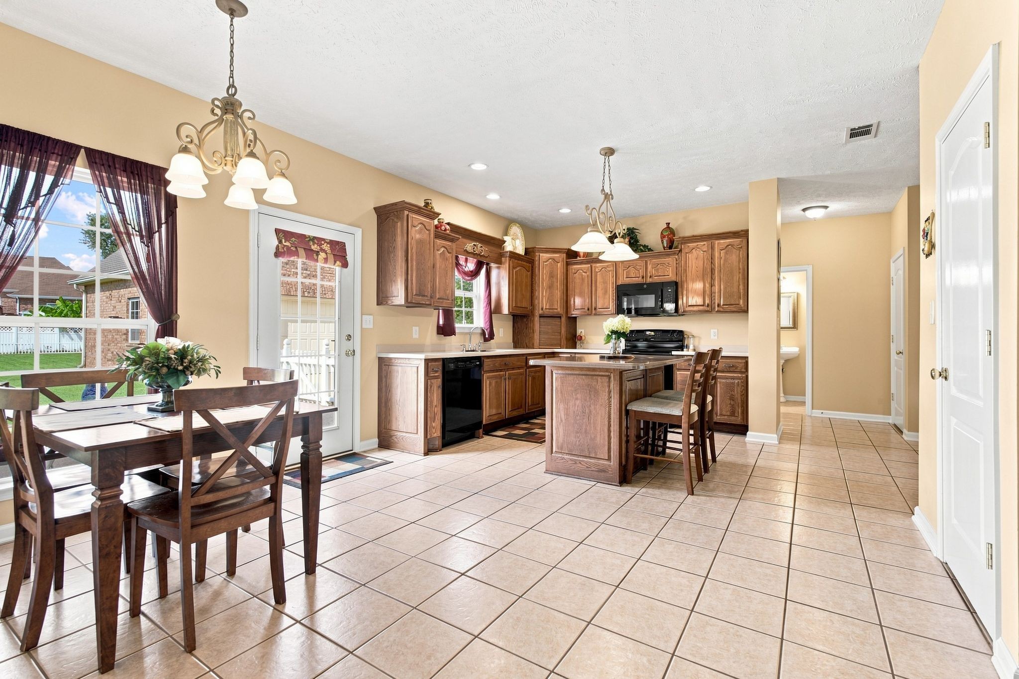 227 Jones Mill Road La Vergne, TN 37086 - Photo 13 of 55 Gallery Image 13