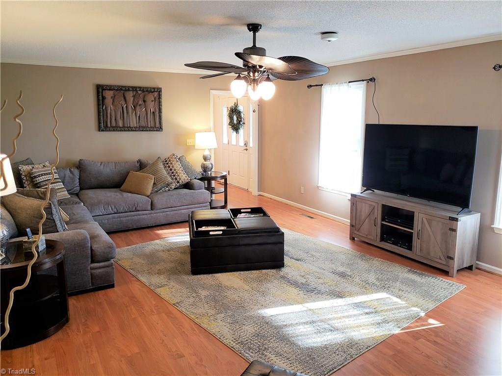 3192 Volunteer Road Pinnacle, NC 27043 - Photo 15 of 30
