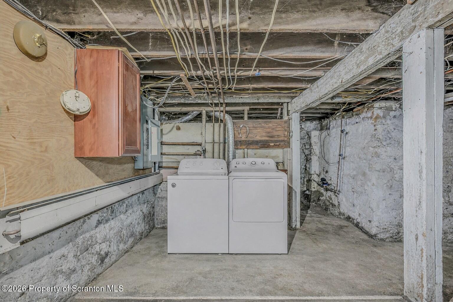 1803 Academy Street Scranton, PA 18504 - Photo 44 of 47 a utility room with dryer and washer