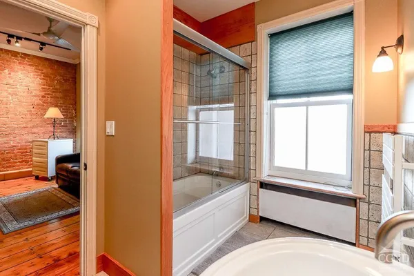 $5,300 | 258 Warren Street, Hudson, NY 12534