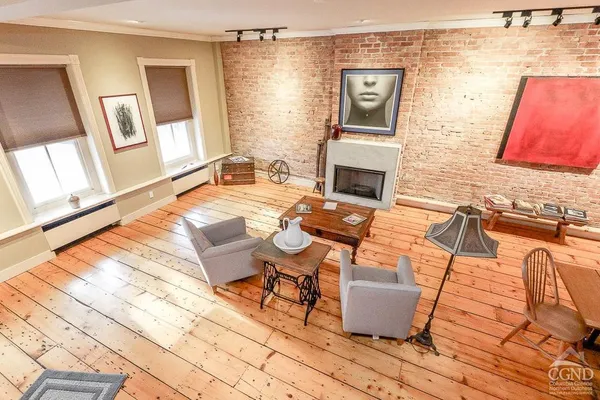 $5,300 | 258 Warren Street, Hudson, NY 12534