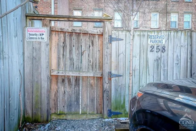 a street sign on a wall
