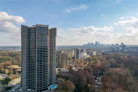 $850,000 | 2660 Peachtree Road Northwest, Unit 15G, Atlanta, GA 30305