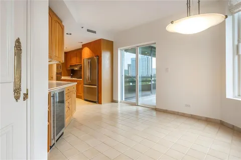 $850,000 | 2660 Peachtree Road Northwest, Unit 15G, Atlanta, GA 30305