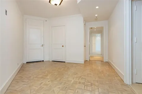$850,000 | 2660 Peachtree Road Northwest, Unit 15G, Atlanta, GA 30305