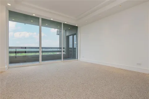 $850,000 | 2660 Peachtree Road Northwest, Unit 15G, Atlanta, GA 30305