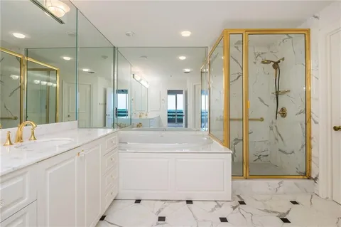 $850,000 | 2660 Peachtree Road Northwest, Unit 15G, Atlanta, GA 30305