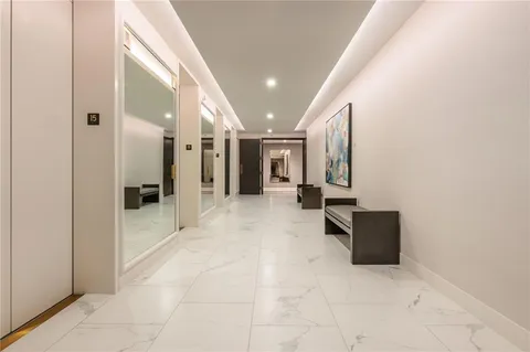 $850,000 | 2660 Peachtree Road Northwest, Unit 15G, Atlanta, GA 30305
