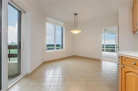 $850,000 | 2660 Peachtree Road Northwest, Unit 15G, Atlanta, GA 30305