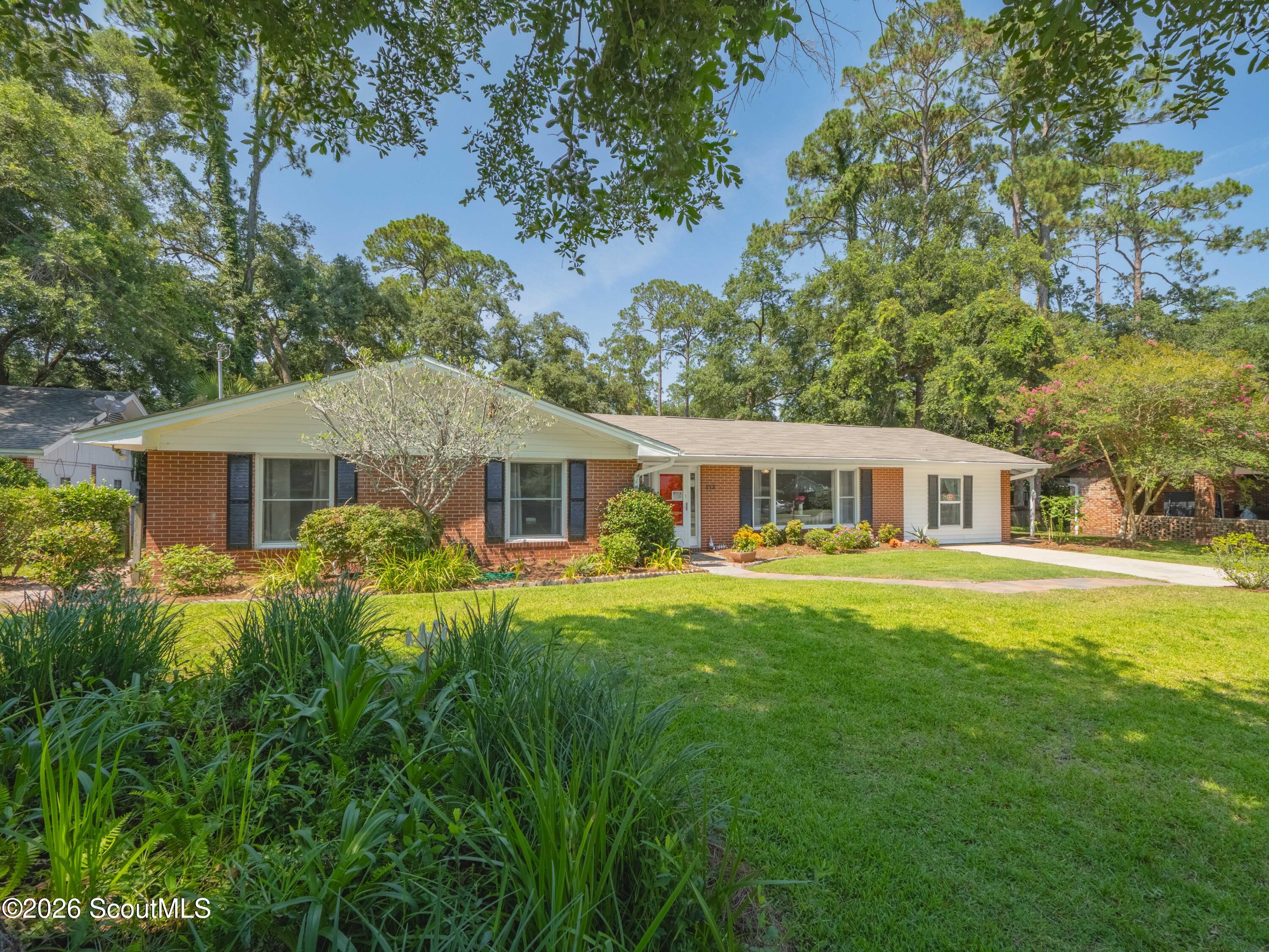 113 Ingham Street St. Simons Island, GA 31522 - Photo 1 of 48 113 Ingham St-44