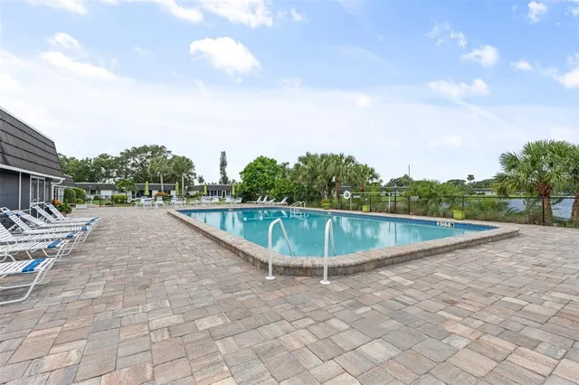 $230,000 | 3952 Ashwood Lane, Unit 37, Sarasota, FL 34232