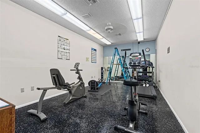 $230,000 | 3952 Ashwood Lane, Unit 37, Sarasota, FL 34232