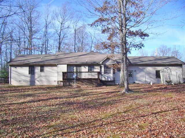 220 Leon Cole Road Dover, TN 37058 - Photo 3 of 20 Back view. Open sun deck.